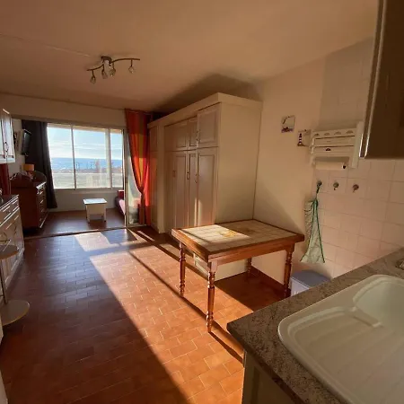 Lejlighed En Bord De Mer, 4 Couchages, Parking Prive, Pres Des Commodites Et Parc Aqualand - Fr-1-81-577 Le Barcarès