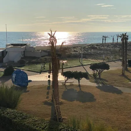 Appartement En Bord De Mer, 4 Couchages, Parking Privé, Près Des Commodités Et Parc Aqualand - Fr-1-81-577 Le Barcarès